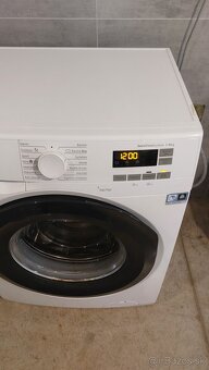 Predám práčku spredu plnená Electrolux 8kg 1200rpm Dovoz - 2