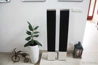 predám ELEKTROSTATY LOEWE Reference sound +aktívny BAS - 2