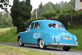 Veteran skoda 1200 1201 Škoda sedan - 2