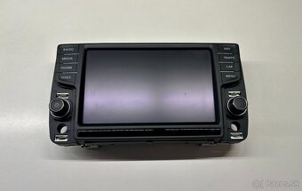 Autoradio / Display 8'' palců Passat B8 - 2