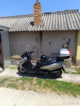 Suzuki Burgman - 2