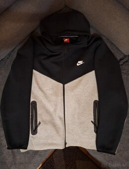 Nike Tech Fleece - 2