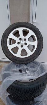 Elektroni so zimnymi gumami R16 5x114,3 - 2