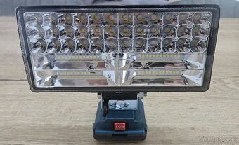 Led svetlá na batérie Dewalt, Makita, Milwaukee a Bosch - 2