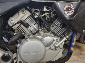 Honda Varadero 125 XL - 2