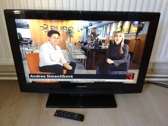 LCD televízor Samsung LE32B350, uhlopriečka 82cm - 2