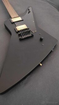 Epiphone Explorer Goth - 2