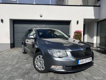 Skoda Superb 1.4 TSI 92kw Ambiente - 2