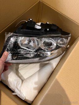 Predné svetlomety Audi A4 B6 h7/h7 - 2