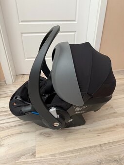 Vajíčko besafe izi go - 2