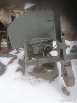 Neseny vyoravač čert - 2