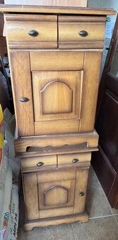 Kozmetický stolík, nočné stolíky - 2