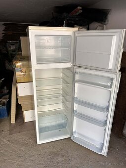 Chladnička s mraznickou - 2