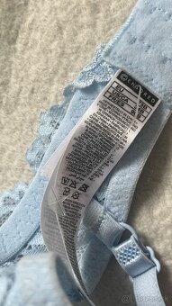 Push up Censored - 2