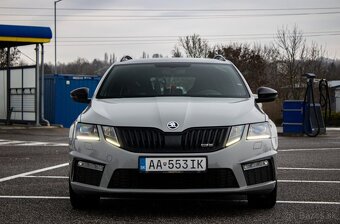 Škoda Octavia Combi 2.0 TDI RS DSG - 2