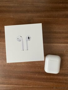 Apple AirPods 1 - 2