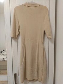 Béžové úpletové šaty - 2