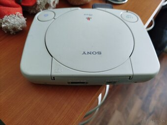 Ps one - 2