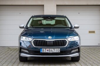 Škoda Octavia Combi 2.0 TDI Scout 4x4 DSG - 2