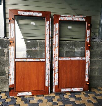 Antracit - Vchodové plastové dvere - 2