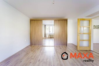 Trojizbový byt, ul. 29 augusta, Handlová - 2
