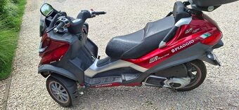 Piaggio mp3 300 lt B vodicak - 2