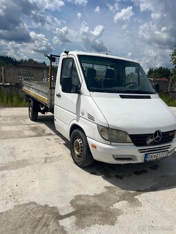 Vyklapač do 3,5t 180tis km - 2