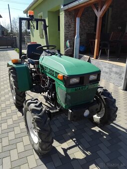 Traktor UTB 200 DT 4x4 - 2