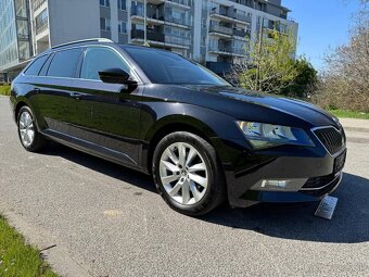 Škoda Superb combi 2.0 TDI DSG STYLE - 2