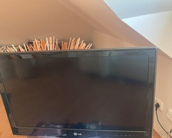 Televízor na predaj LG - 2