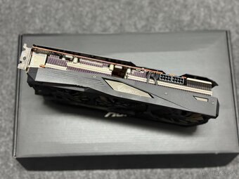 Predám grafickú kartu GIGABYTE AORUS 5700 XT 8GB DDR6 - 2