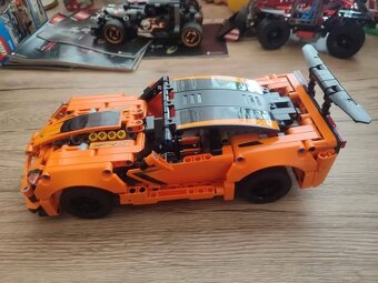 LEGO Technic 42093, LEGO® Technic 42060 - 2