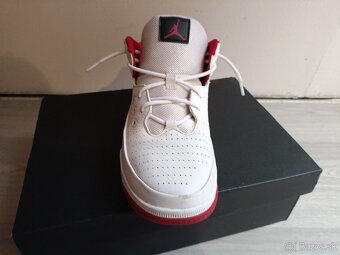 Predám topánky Jordan Max aura 5 - 2
