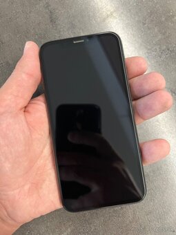 Predam Iphone X 64gb Novy stav A++ - 2