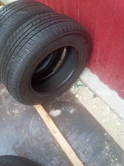 Predám 2ks zimné pneu.195/65R15 zeetex dezen 5,2mm - 2