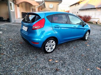 Ford Fiesta - 2