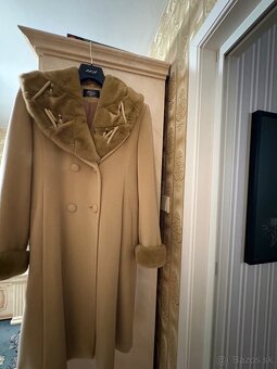 predám dámsky kabát - 2