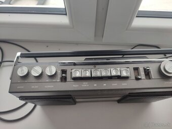 Rádio kazeťak - 2