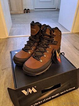 Obuv čisto nová - 2