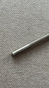 Dierovač na stehy plochý 4 - 2