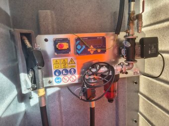 Predám nádrž na naftu 7,5m3 - 2