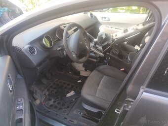 Peugeot 3008 1.6hdi - 2
