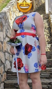 Dámske šaty - 2