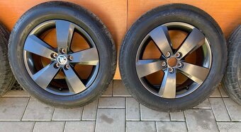Skoda Scala disky schwarz 6jxR16 ET35 195 60 R16 Letné - 2