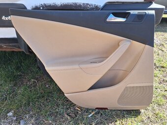 Predám tapacire dverí VW Passat b6 kombi - 2
