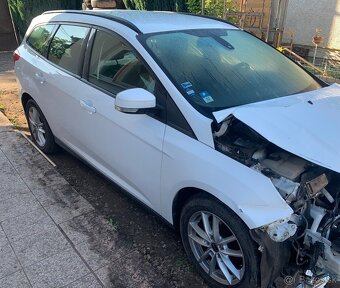 Rozpredam Ford Focus MK3 III 1.0 Ecoboost 74kw M2DA - 2