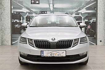 Škoda Octavia Combi 2.0 TDI DSG Executive - 2
