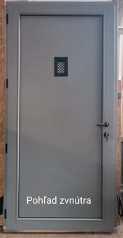 Na predaj nové drevené vchodové dvere Š: 1115 mm, V: 2290 mm - 2