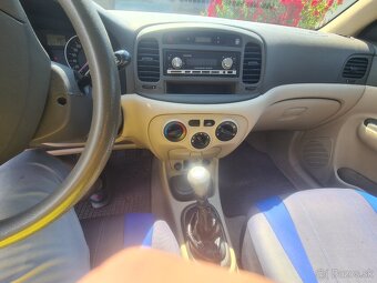 Hyundai accent 1.4 i 2007 - 2
