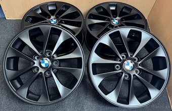 5x120 R17 Original BMW ET 47 čierne matné - 2